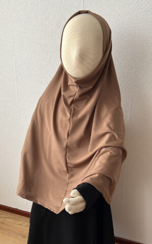 Amīnah Medium – Brown