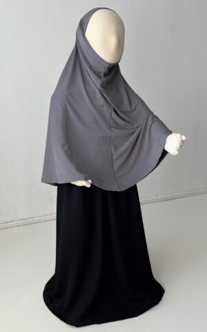 Amīnah Medium – Grey