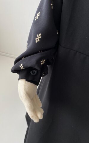 Abaya – Black pattern